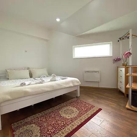 Apartment Penthouse Pvr *